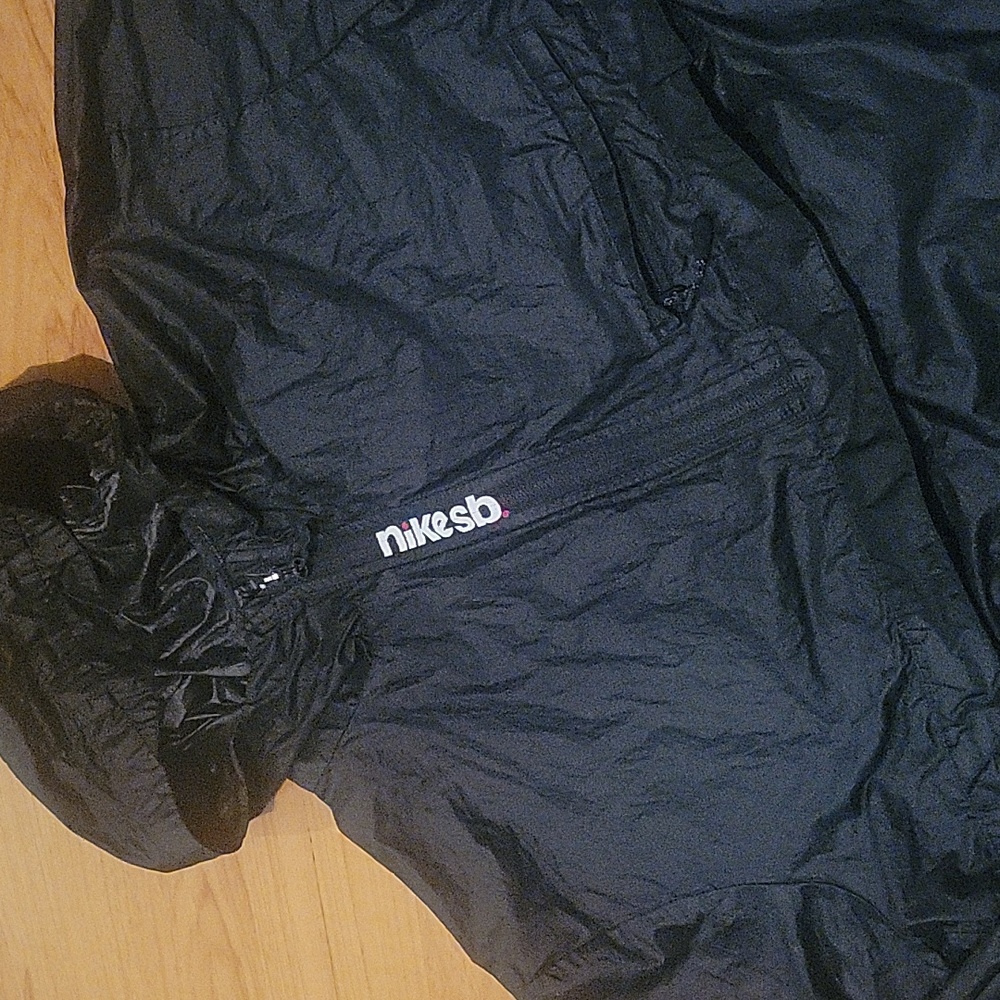 Nike SB  Anorak Windbreaker Pullover
